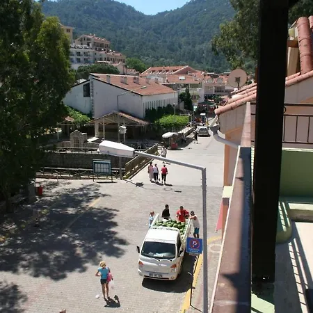 Turkuaz Hotel Marmaris 아파트호텔 *